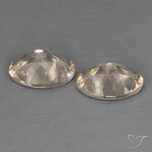 Pedras preciosas de Morganita Dourado claro natural de 1.87 ct, oval, VS