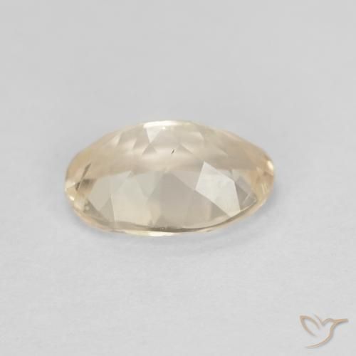 Morganita Dourado claro Natural 0.99ct, oval, VVS-VS