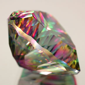Quartzo místico multicolorido natural 18,00ct, trillion, IF