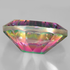 Quartzo Místico Top Rainbow Natural 12.70ct, Corte Oval, VVS
