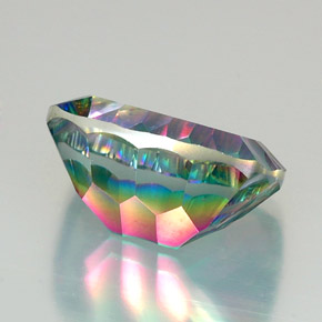 Quartzo Místico Top Rainbow Natural 20.66ct, Almofada cortada, VVS