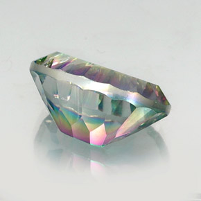Quartzo místico multicolorido natural 12,75ct, corte oval, VVS-VS