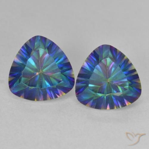 3.67ctw Natural Multicolorido Quartzo Místico, Trilhão, VS
