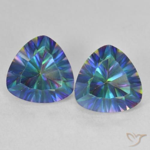 3.71ctw Natural Multicolorido Quartzo Místico, Trilhão, VVS-VS