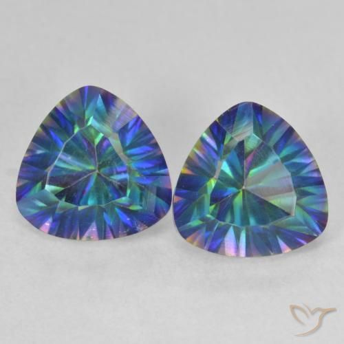 3.78ctw Natural Multicolorido Quartzo Místico, Trilhão, VVS-VS