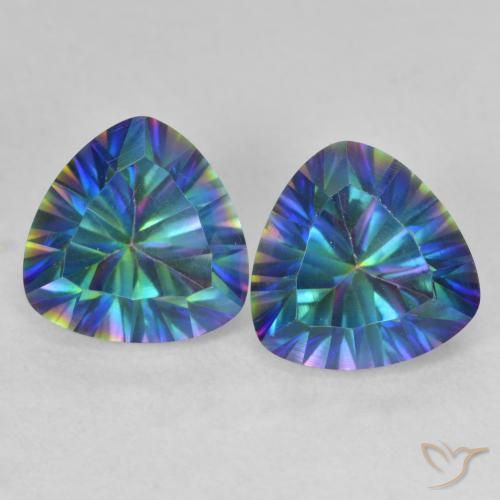 3.60ctw Natural Multicolorido Quartzo Místico, Trilhão, VVS-VS