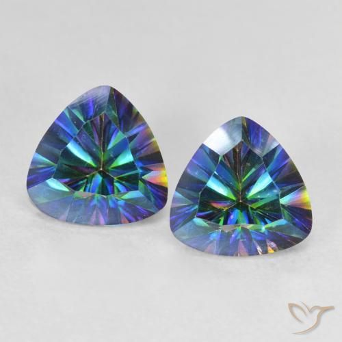 2.25ctw Natural Multicolorido Quartzo Místico, Trilhão, VVS-VS