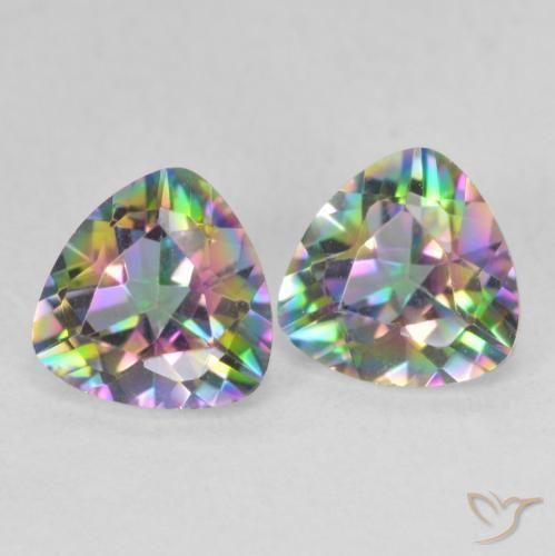 1.35ctw Natural Multicolorido Quartzo Místico, Trilhão, VVS