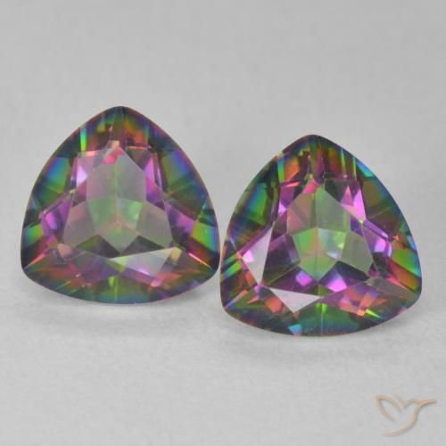 2.29ctw Natural Multicolorido Quartzo Místico, Trilhão, VVS