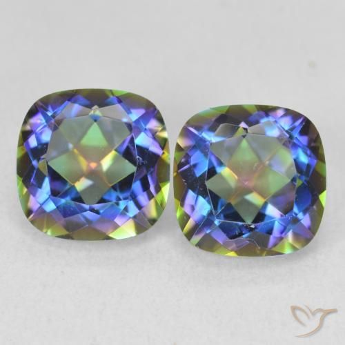4.18ctw Natural Multicolorido Quartzo Místico, Almofada, VVS-VS