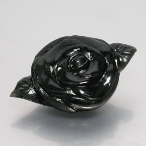 Jade nefrita preto natural 63,61ct, forma extravagante, opaco