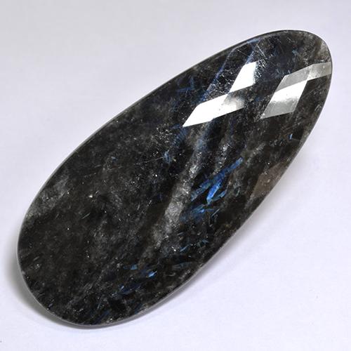 Nuummita preto natural 41,22ct, formato de pêra, opaco
