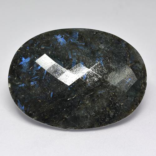 Nuummita preto natural 40,80ct, corte oval, opaco