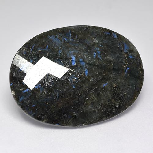 Nuummita preto natural 40,80ct, corte oval, opaco