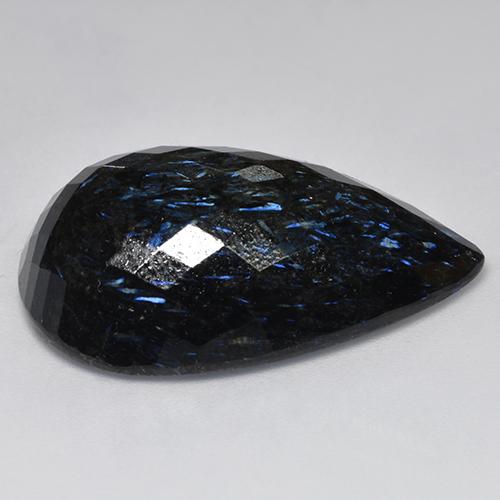 Nuummita preto natural 43,23ct, formato de pêra, opaco