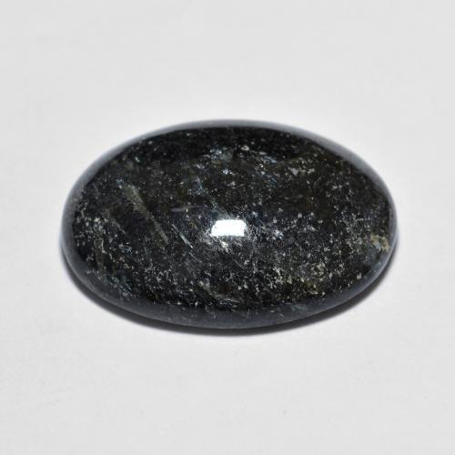 Nuummite Preto com brilho azul Natural 10.56ct, Corte Oval, Opaco