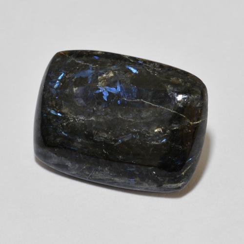 Nuummita preto com brilho azul natural 6,81ct, almofada cortada, opaco