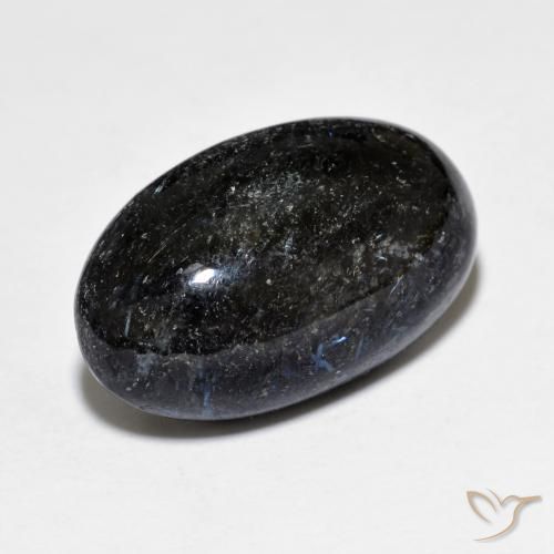 Nuummite Preto com brilho azul Natural 10.77ct, oval, Opaco