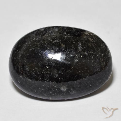 20.25ct Natural Preto com brilho azul Nuummite, oval, Opaco