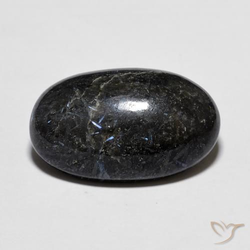 9.75ct Natural Preto com brilho azul Nuummite, oval, Opaco