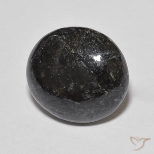 Nuummite Preto com brilho azul Natural 6.70ct, oval, Opaco