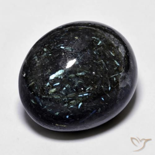 Nuummite Preto com brilho azul Natural 27.94ct, oval, Opaco