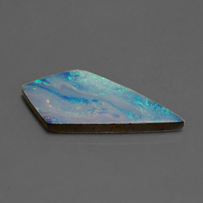 Dupleto de opala multicolorido natural 7,60ct, forma extravagante, opaco