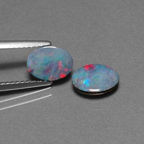Pedras preciosas de dupleto de opala multicolorido natural de  ct, corte oval, opaco
