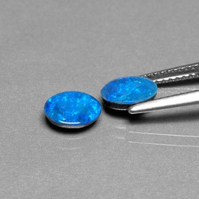 Pedras preciosas de dupleto de opala multicolorido natural de  ct, corte oval, opaco