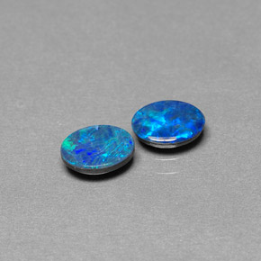 Pedras preciosas de dupleto de opala multicolorido natural de  ct, corte oval, opaco