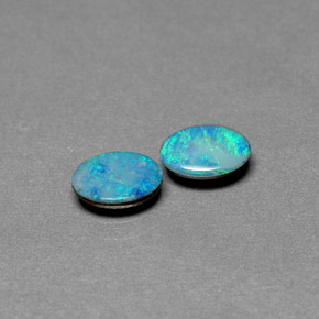 Pedras preciosas de dupleto de opala multicolorido natural de  ct, corte oval, opaco