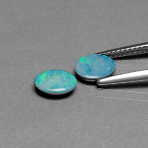 Pedras preciosas de dupleto de opala multicolorido natural de  ct, corte oval, opaco