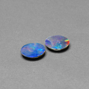 Pedras preciosas de dupleto de opala multicolorido natural de  ct, corte oval, opaco