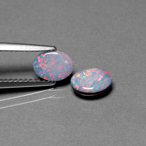 Pedras preciosas de dupleto de opala multicolorido natural de  ct, corte oval, opaco