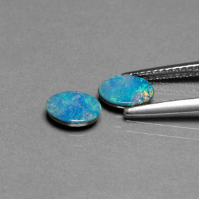 Pedras preciosas de dupleto de opala multicolorido natural de  ct, corte oval, opaco