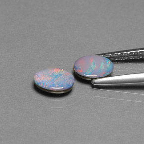 Pedras preciosas de dupleto de opala multicolorido natural de  ct, corte oval, opaco