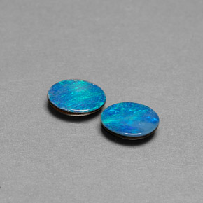 Pedras preciosas de dupleto de opala multicolorido natural de  ct, corte oval, opaco