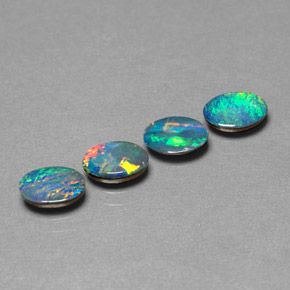 Pedras preciosas de dupleto de opala multicolorido natural de  ct, corte oval, opaco