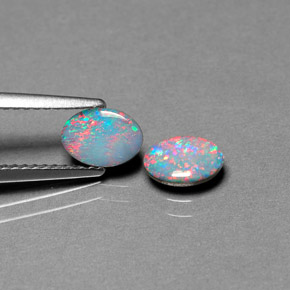 Pedras preciosas de dupleto de opala multicolorido natural de  ct, corte oval, opaco