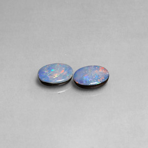 Pedras preciosas de dupleto de opala multicolorido natural de  ct, corte oval, opaco