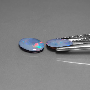 Pedras preciosas de dupleto de opala multicolorido natural de  ct, corte oval, opaco