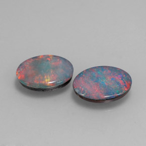 Pedras preciosas de dupleto de opala multicolorido natural de  ct, corte oval, opaco