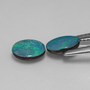 Pedras preciosas de dupleto de opala multicolorido natural de  ct, corte oval, opaco