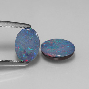 Pedras preciosas de dupleto de opala multicolorido natural de  ct, corte oval, opaco