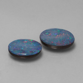 Pedras preciosas de dupleto de opala multicolorido natural de  ct, corte oval, opaco