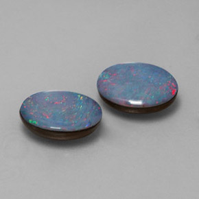 Pedras preciosas de dupleto de opala multicolorido natural de  ct, corte oval, opaco