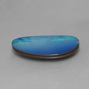 Dupleto de opala multicolorido natural 6,85ct, forma extravagante, opaco