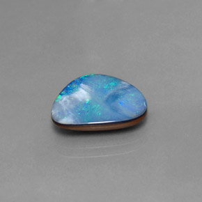 Dupleto de opala multicolorido natural 3,71ct, forma extravagante, opaco