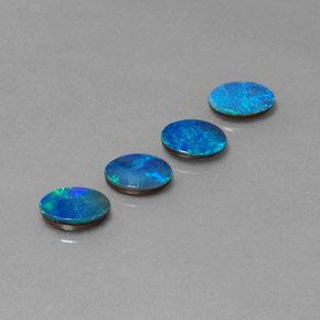 Pedras preciosas de dupleto de opala multicolorido natural de  ct, corte oval, opaco