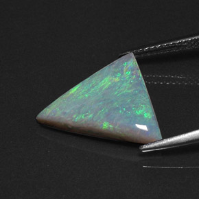 Opala multicolorido natural 3,97ct, trillion, translúcido